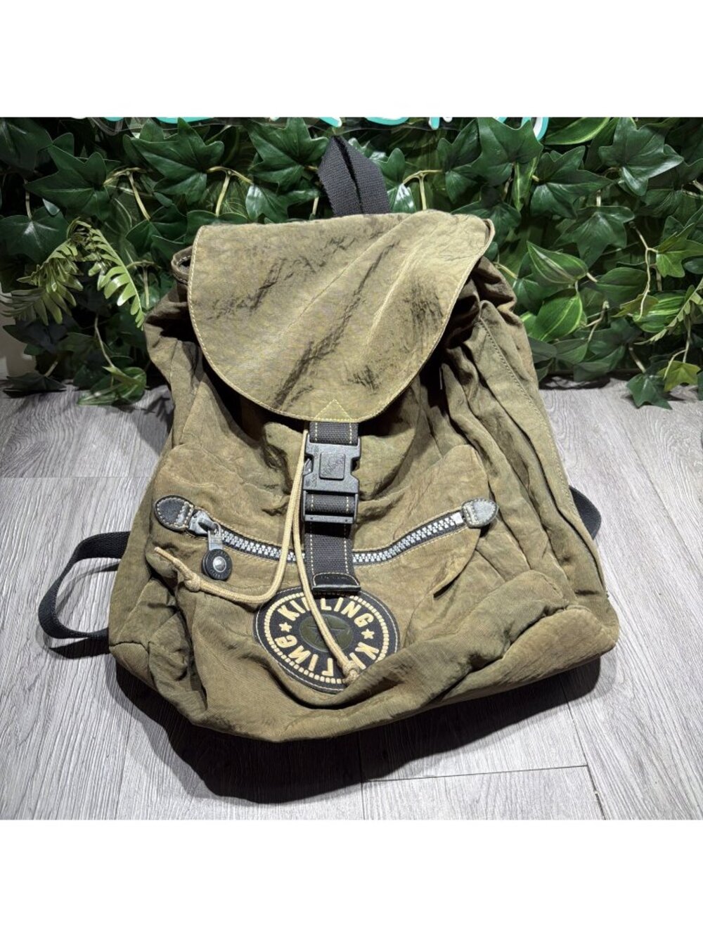 Kipling Backpack Bag Rucksack Green Nylon Zipper Pockets Black Strap Handles